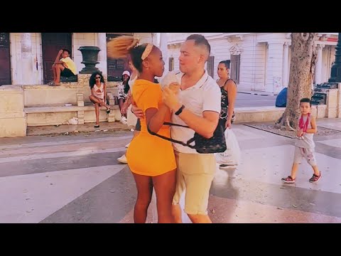 Mexican Surprises Cubans Dancing Salsa at Paseo Prado, Havana, Cuba #dancingsalsa