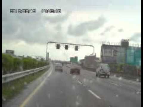 最會變換車道的達人