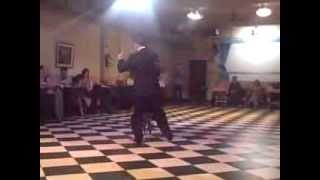 Diego Converti y Graciela Gamba @ Sin Rumbo milonga "Buenos Aires Hoy", D'arienzo "Color Cielo"