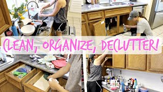 *MASSIVE* CLEAN + ORGANIZE + DECLUTTER WITH ME! EXTREME CLEANING MOTIVATION! ACTUALLY MESSY HOUSE!