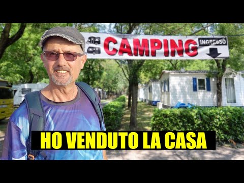 The former director who has been living in a campsite for 10 years - thepillow