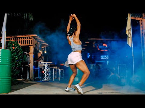 Micka p feat Coyo - KULA (Official Video)