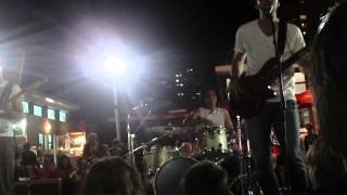 BUNGEE.. Descarrilado