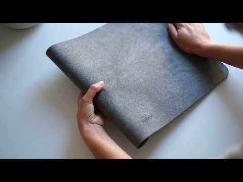 Harber London | Microfibre Minimalist Desk Mat