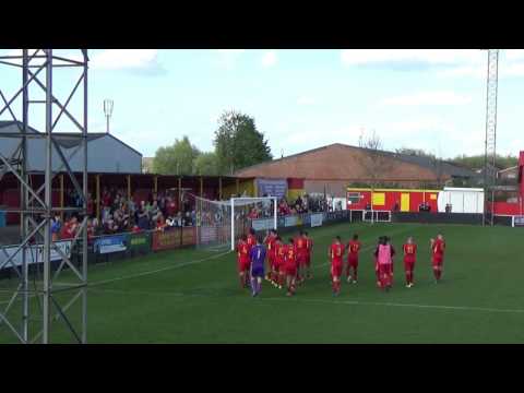 Banbury United players thank supporters