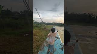 Download lagu Let's play tug of war, guys #kitefight #date kite #snap kite #kite mp3