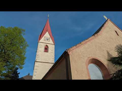 Meran-Obermais (Südtirol/BZ) Zimbelgeläute der Pfarrkirche zum hl Georg