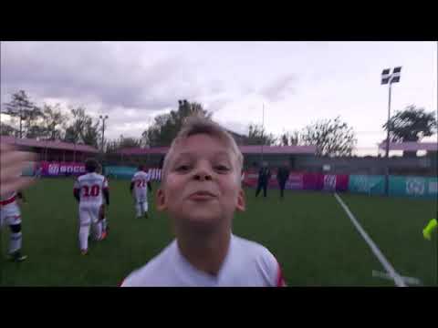 United Jrs Iasi 2013 - Academia 82 Iasi, final de meci cu Albert cameraman :)