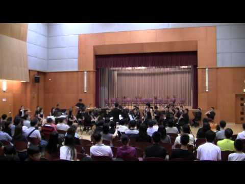 Joyeux Winds feat. Margaret Cheung - Blue Moon