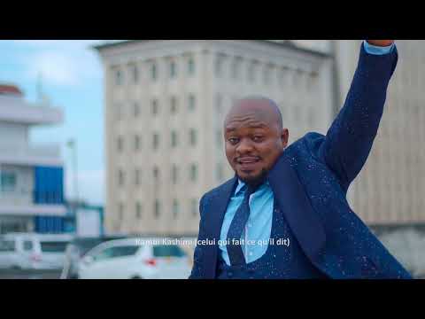 COVER EKUWEME (OZA NZAMBE)