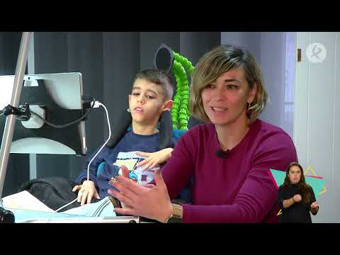 Manuel Moreno. Asociacion Doble Cristal - Recadero . Terapias Ecuestres. Canal Extremadura