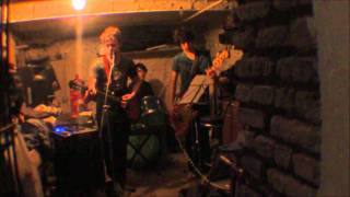 The sun doesn't shine. BackGround