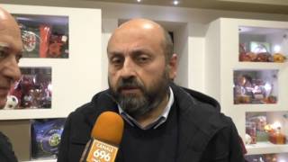 calciatori-granata-firmano-autografi-sul-calendario-ufficiale