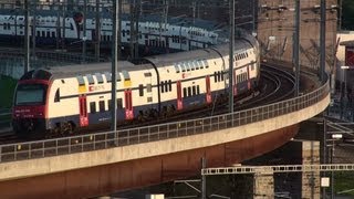 preview picture of video 'Trains Züge Schienenverkehr In Zurich View From Freitag Tower'