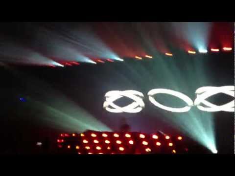 [HD] Tiesto College Invasion Tour 2-25-13 - Sands Bethlehem - Zedd - Clarity (Tiesto Remix)