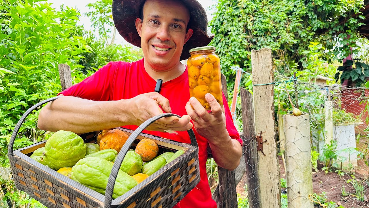 SEU JUCA E SUAS VARIEDADES DE PLANTAS MEDICINAIS