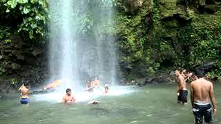 preview picture of video 'Cataratas Dampalit'