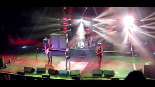 Stone Temple Pilots - Sour Girl (Live in Philadelphia 9-19-2019)