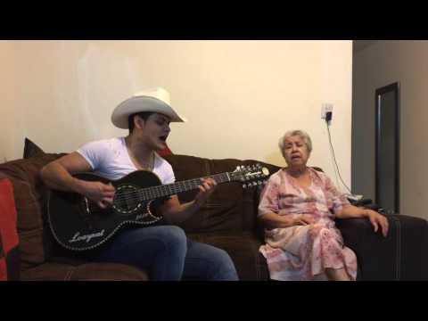 Jorge Loayzat y su abuelita Irma Silva - El Ausente