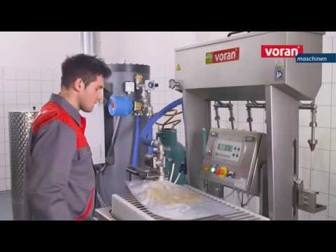 voran Maschinen GmbH - Fruit processing system with belt press
