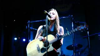 Losing My Religion: Dia Frampton- Live in Manila [2012.01.05]