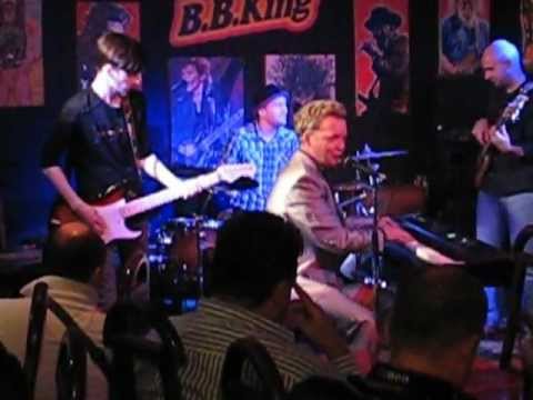 "Tutti Frutti" - Denis Mazhukov | ДЕНИС МАЖУКОВ