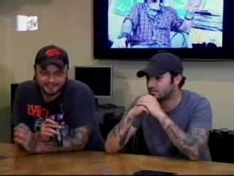 Matéria no Notícias MTV sobre documentário GUIDABLE - A Verdadeira História do Ratos de Porão