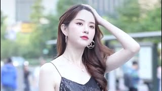 Download lagu Fashion Walking Style In China || TikTok || Tik Tok Asia mp3