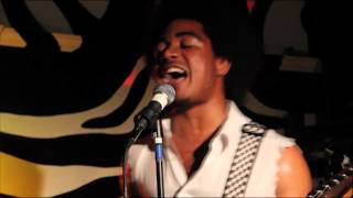 A.Tone Da Priest - Not Waiting (Live At Pal&#39;s Lounge)