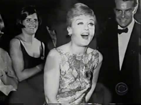 ANGELA LANSBURY HONOREE (COMPLETE) 23rd KENNEDY CENTER HONORS, 2000 (77)