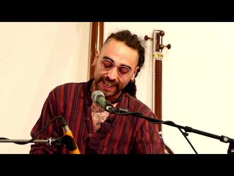 Momo Jii  - Nilakantha Kirtan