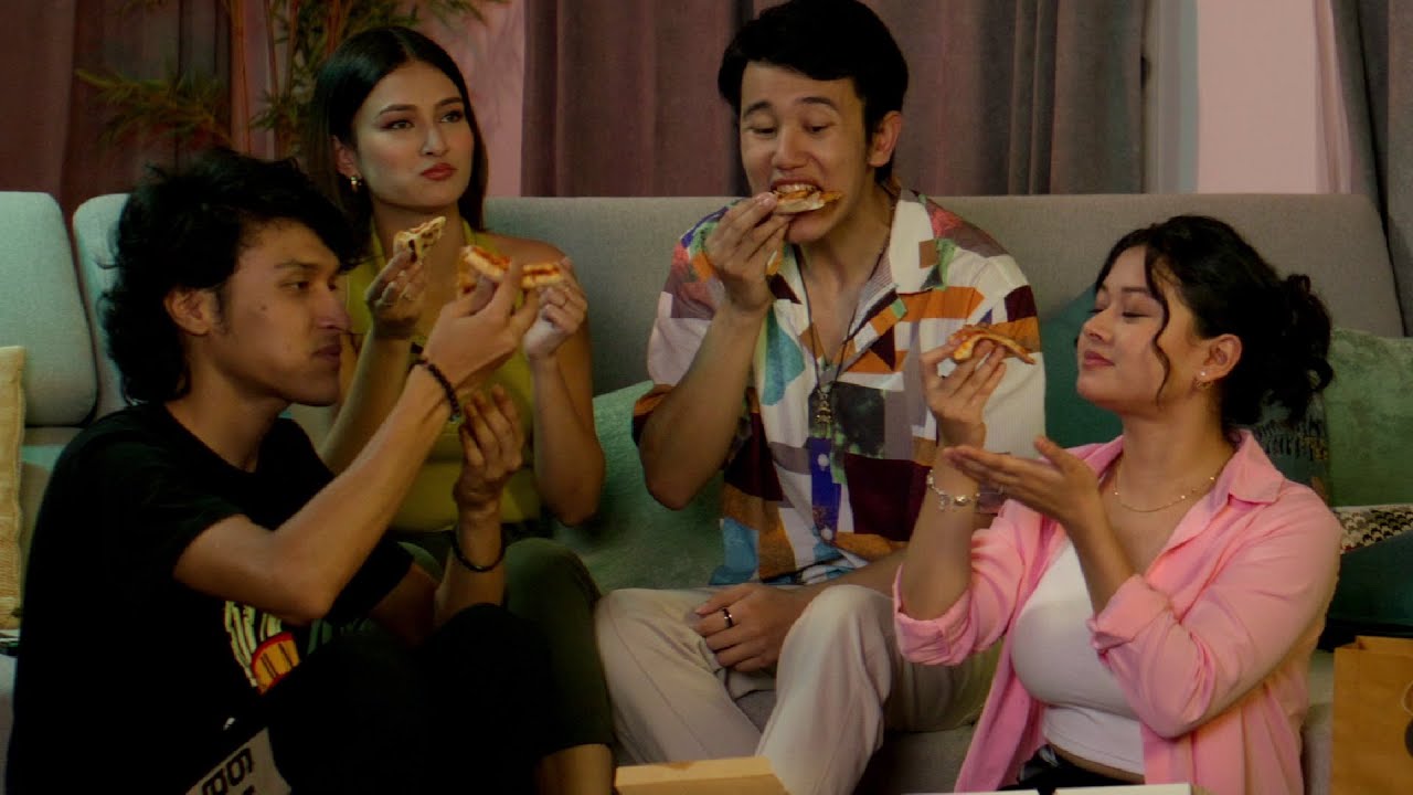 𝐈𝐭'𝐬 𝐀𝐥𝐰𝐚𝐲𝐬 𝐅𝐨𝐨𝐝𝐦𝐚𝐧𝐝𝐮 𝐎'𝐂𝐥𝐨𝐜𝐤