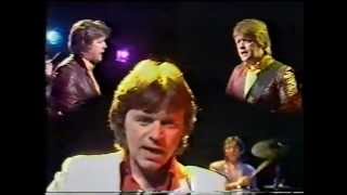 Dave Edmunds and Rockpile - Almost Saturday Night