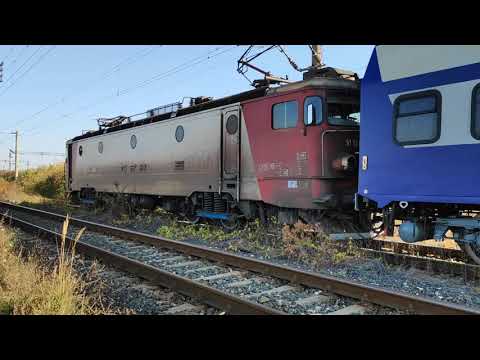 Tren Regio 5005 Bucuresti Nord - Marasesti pleaca din gara Ploiesti Est