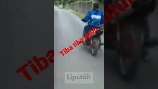 Download lagu tragedi naik motor#kecelakaan#jatuh#motor#belajarnaikmotor mp3