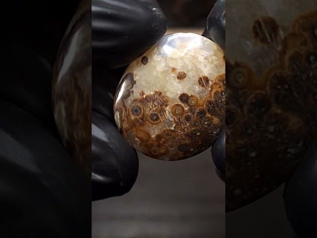 حجر عقيق داؤدي طبيعي