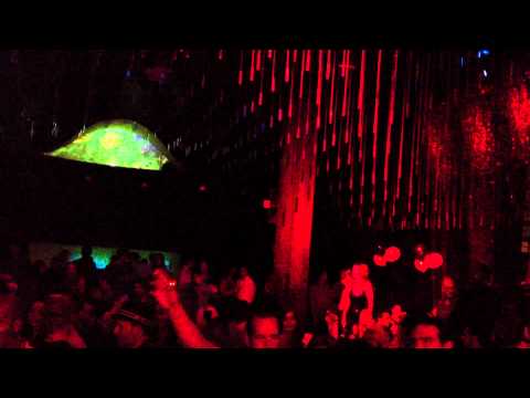 Donnie Lowe opening for Paul Oakenfold @ Gryphon Part 2.