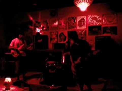 THE REPLICANTS LIVE AT 9MILE  