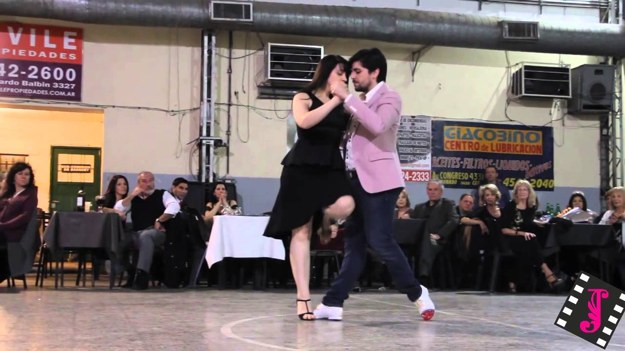 ARIADNA NAVEIRA Y FERNANDO SANCHEZ