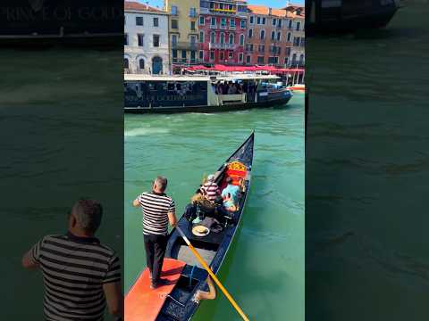 Grand Canal: A Breathtaking Place in Venice, Italy 🇮🇹🛶✨#venice #italy #venecia #grandcanal