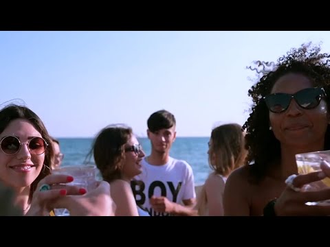 Muiravale Freetown - Raggamuffin Royal (feat. Kazam Davis)