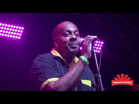 ZOUK SOUS LES ETOILES: Kwaxikolor -Mennen Mwen