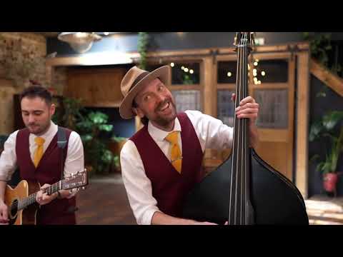 Acoustic Duo For Hire in London - Dan & Friends