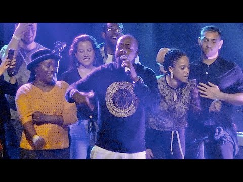 Videoclip de Faded Butterfly — Wyclef Jean
