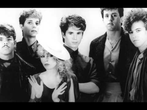 download lagu mp3 mp4 New Wave Bands, download lagu New Wave Bands gratis, unduh video klip New Wave Bands