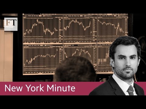 ウォール街の恐怖のゲージは24年の安値を打つ (Wall Street fear guage hits 24-year low)