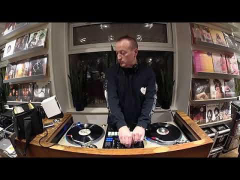 LIVE! AT THE LAB w/ Mister Cam Run