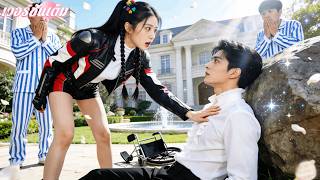 หมอหญิงเข้าใจผิด CEO พิการคือคนไข้จิตเวช พากลับบ้าน—ไม่คิดว่าเขาคือคู่หมายที่ต้องแต่งงาน พรหมลิขิต!