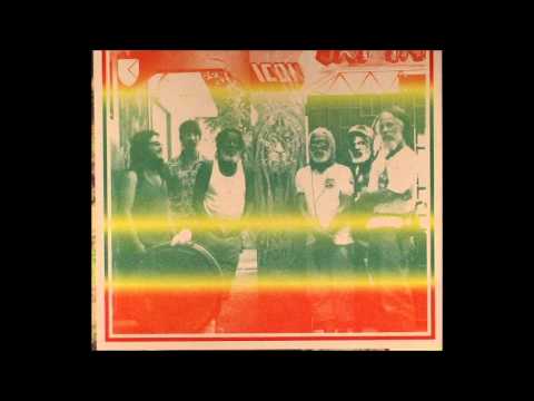 Sun Araw, M. Geddes Gengras, & The Congos - Sunshine