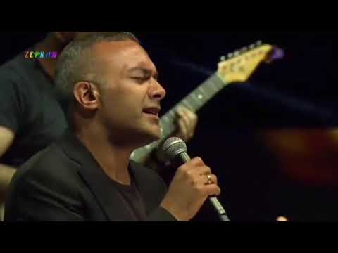 Mümin Sarıkaya - Al Başımdan Bu Dertleri (Zepran Konser Klip)